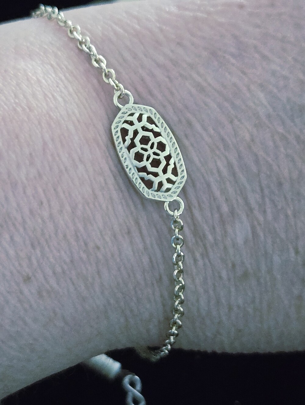 Kendra Scott Filigree Adgustable Bracelet - Picture 5 of 6